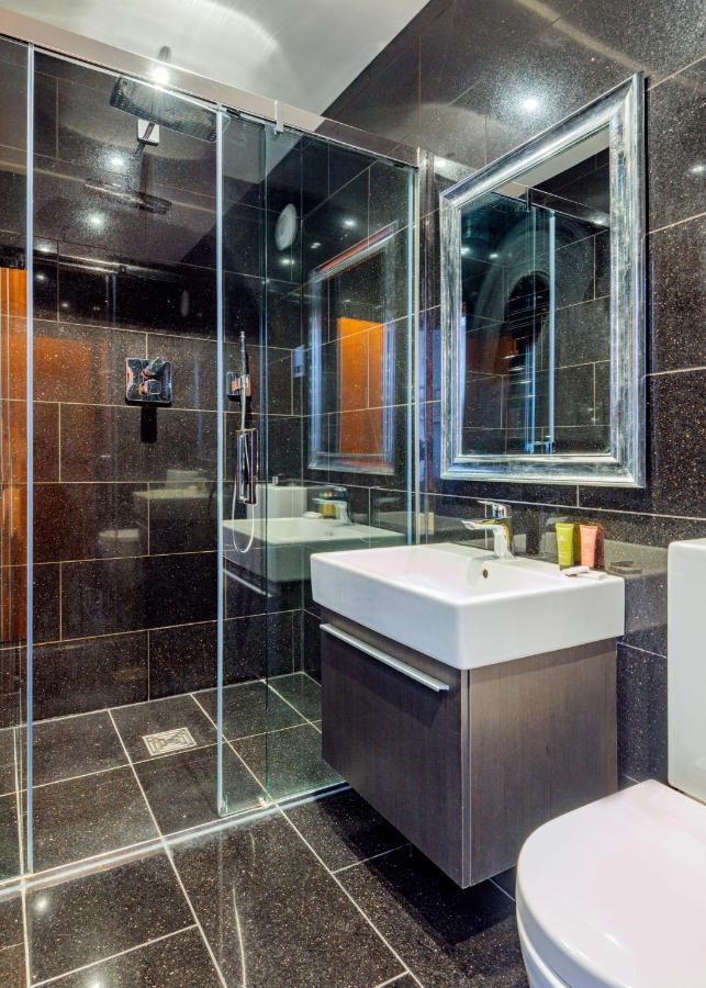 Arcore Premium Rental Shaftesbury Avenue Londres Exterior foto